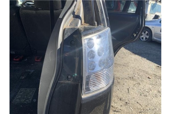 Recambio de piloto trasero derecho para mitsubishi outlander (cw0) 2.0 di-d intense referencia OEM IAM 22087813 A045053 