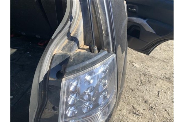 Recambio de piloto trasero derecho para mitsubishi outlander (cw0) 2.0 di-d intense referencia OEM IAM 22087813 A045053 