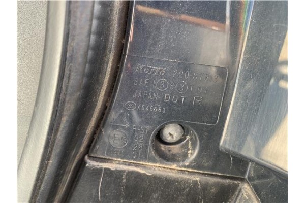 Recambio de piloto trasero derecho para mitsubishi outlander (cw0) 2.0 di-d intense referencia OEM IAM 22087813 A045053 