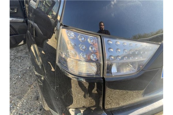 Recambio de piloto trasero izquierdo para mitsubishi outlander (cw0) 2.0 di-d intense referencia OEM IAM 22087813 A045053 