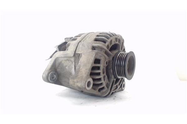 Recambio de alternador para opel corsa c 1.2 twinport referencia OEM IAM 0124425021 55556068 