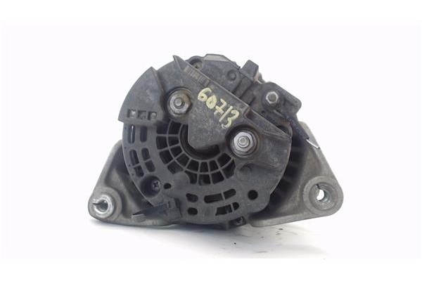 Recambio de alternador para opel corsa c 1.2 twinport referencia OEM IAM 0124425021 55556068 