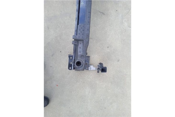 Recambio de refuerzo paragolpes para seat ibiza (kj1) 1.0 style referencia OEM IAM 6F0807108G  