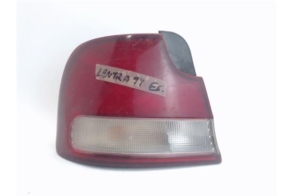 Recambio de piloto trasero izquierdo para hyundai lantra (j1) referencia OEM IAM 9240128520  