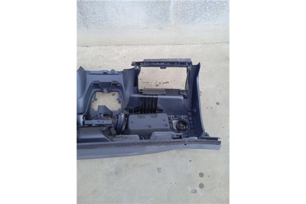 Recambio de salpicadero para dacia dokker 1.5 essential referencia OEM IAM 00115549  