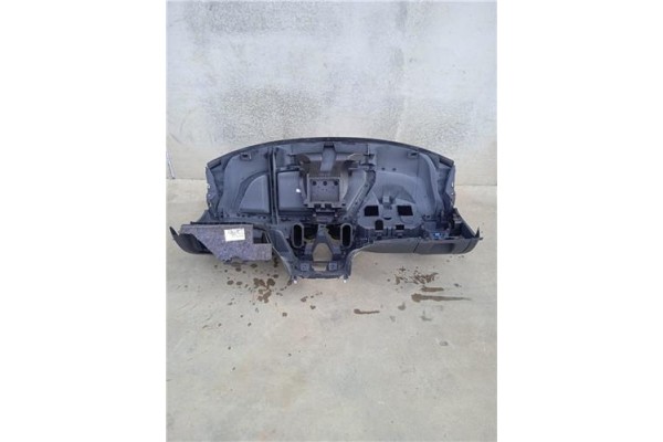 Recambio de salpicadero para dacia dokker 1.5 essential referencia OEM IAM 00115549  