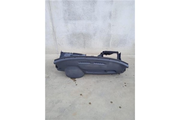 Recambio de salpicadero para dacia dokker 1.5 essential referencia OEM IAM 00115549  