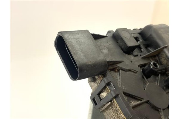 Recambio de motor limpiaparabrisas delantero para volkswagen polo iv (9n1) 1.4 16v referencia OEM IAM 6Q1955119A  