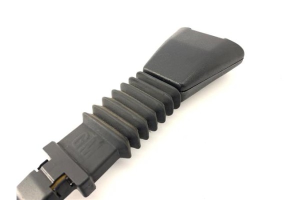 Recambio de anclaje cinturon delantero izquierdo para opel corsa b 1.4 i referencia OEM IAM 90387491  