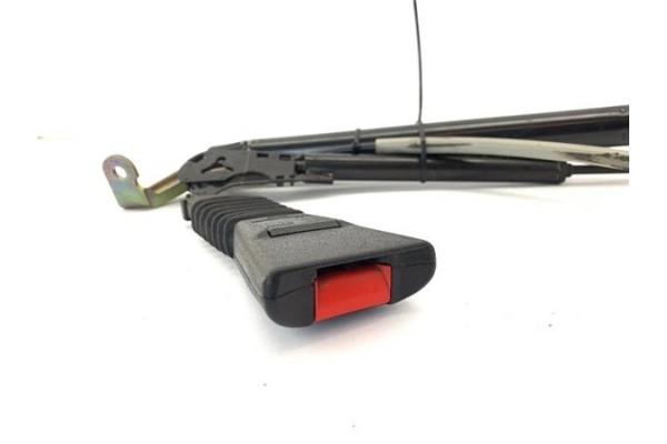 Recambio de anclaje cinturon delantero izquierdo para opel corsa b 1.4 i referencia OEM IAM 90387491  