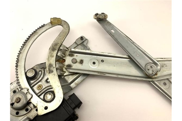 Recambio de mecanismo elevalunas delantero izquierdo para opel corsa b 1.4 i referencia OEM IAM 0536000301  
