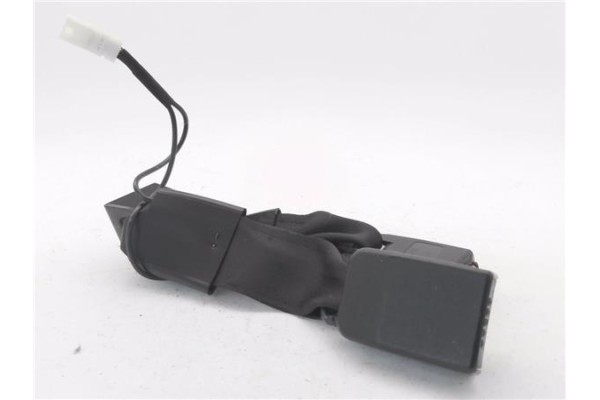 Recambio de anclaje cinturon trasero derecho para nissan qashqai (j10) 1.5 360 referencia OEM IAM 88862JD10A  