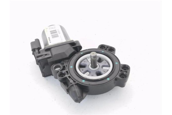 Recambio de motor elevalunas delantero izquierdo para nissan qashqai (j10) 1.5 360 referencia OEM IAM 402035H  