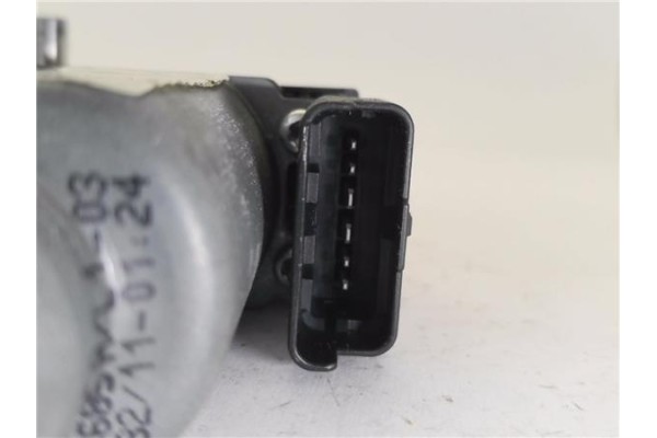 Recambio de motor elevalunas delantero izquierdo para nissan qashqai (j10) 1.5 360 referencia OEM IAM 402035H  