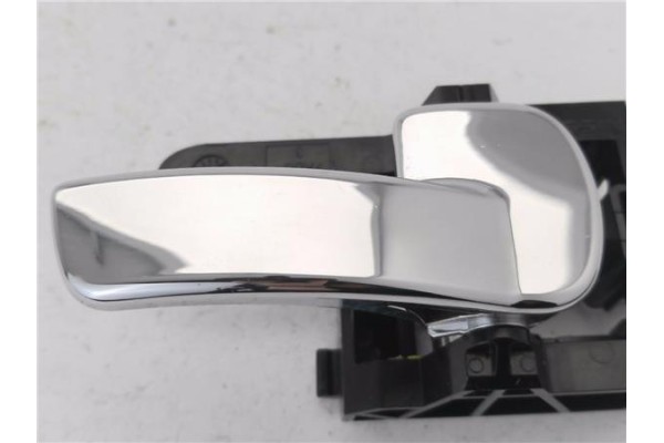 Recambio de manilla int. puerta delantero derecha para nissan qashqai (j10) 1.5 360 referencia OEM IAM 80670JD08449  