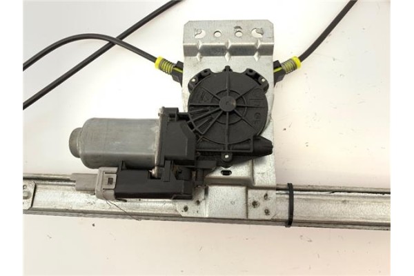 Recambio de mecanismo elevalunas delantero izquierdo para citroen jumpy 1.6 hdi 90 referencia OEM IAM 400982B  