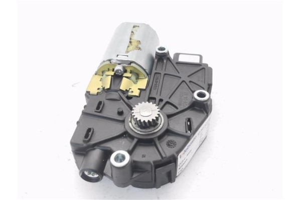 Recambio de motor techo electrico para nissan qashqai (j10) 1.5 360 referencia OEM IAM 4223021B WR09C01AA 