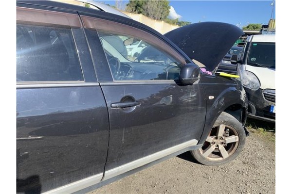 Recambio de puerta delantero derecha para mitsubishi outlander (cw0) 2.0 di-d intense referencia OEM IAM 5700A278 5700B398 