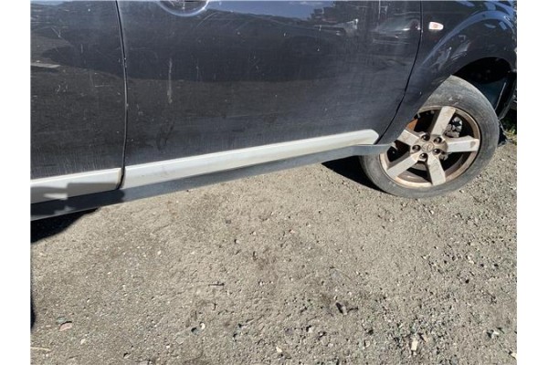 Recambio de puerta delantero derecha para mitsubishi outlander (cw0) 2.0 di-d intense referencia OEM IAM 5700A278 5700B398 