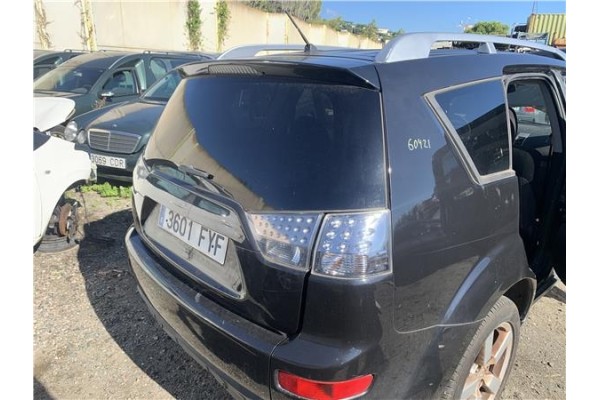 Recambio de porton trasero para mitsubishi outlander (cw0) 2.0 di-d intense referencia OEM IAM 5801A524  