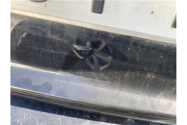 Recambio de porton trasero para mitsubishi outlander (cw0) 2.0 di-d intense referencia OEM IAM 5801A524  