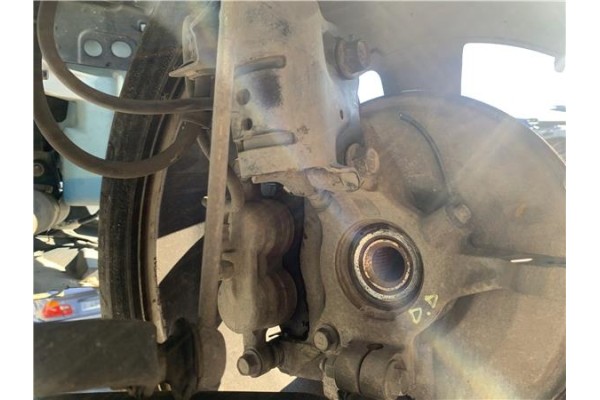 Recambio de mangueta delantero derecha para mitsubishi outlander (cw0) 2.0 di-d intense referencia OEM IAM 3870A008  