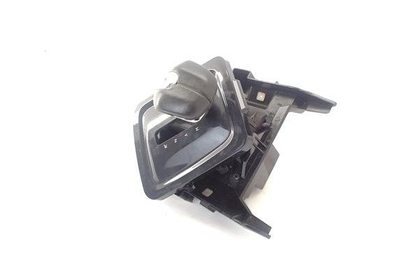 Recambio de palanca de cambio para peugeot 3008 2.0 style referencia OEM IAM 9801784480  