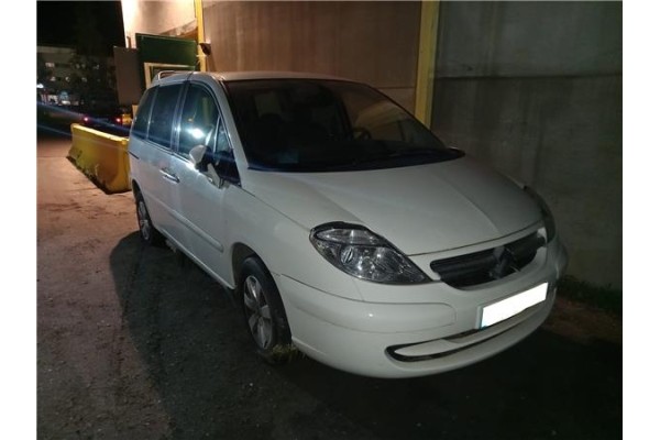 citroen c8 (2002) del año 