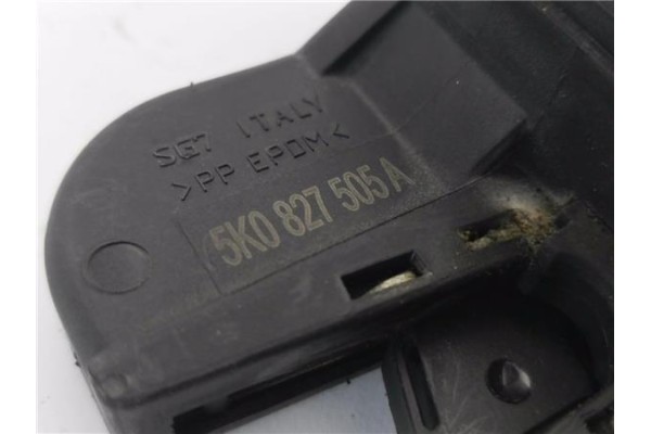 Recambio de cierre electromagnetico porton para volkswagen golf vi (5k1) 1.6 advance referencia OEM IAM 5K0827505A  