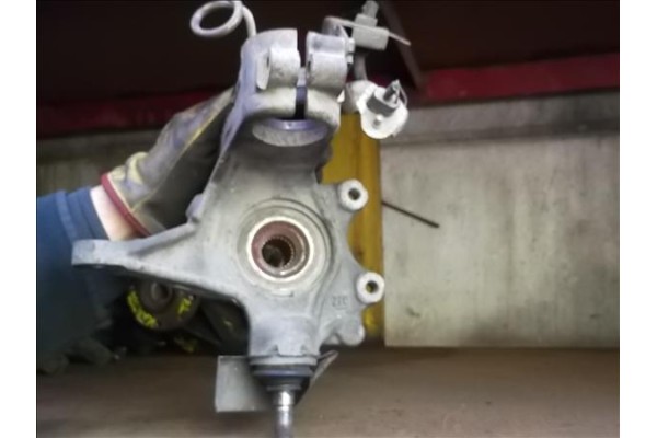Recambio de mangueta delantero izquierda para citroen xantia berlina 1.8 i 16v referencia OEM IAM   