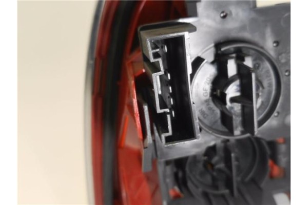 Recambio de piloto trasero derecho para mini mini (r56) 1.6 cooper referencia OEM IAM 2757010 63212757010 