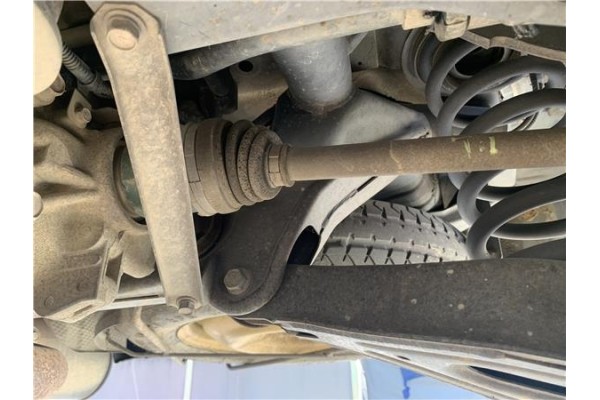 Recambio de palier trasero izquierdo para mitsubishi outlander (cw0) 2.0 di-d intense referencia OEM IAM 3715A031  