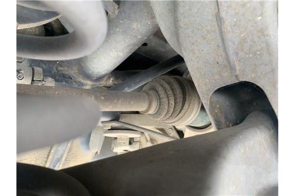 Recambio de palier trasero izquierdo para mitsubishi outlander (cw0) 2.0 di-d intense referencia OEM IAM 3715A031  