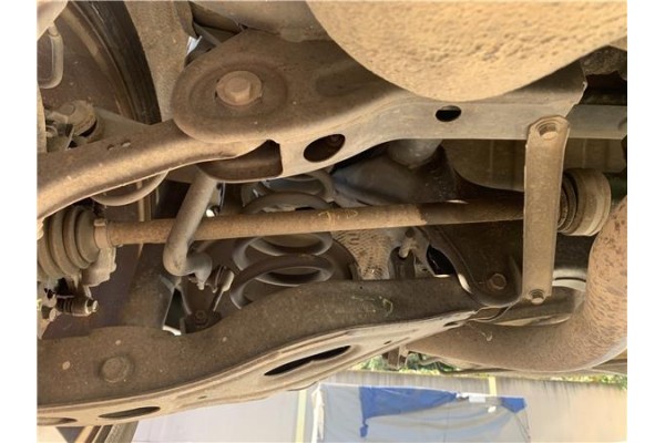 Recambio de palier trasero derecho para mitsubishi outlander (cw0) 2.0 di-d intense referencia OEM IAM 3715A032  