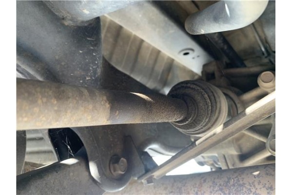 Recambio de palier trasero derecho para mitsubishi outlander (cw0) 2.0 di-d intense referencia OEM IAM 3715A032  