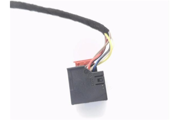 Recambio de retrovisor electrico derecho para volkswagen golf vi (5k1) 1.6 advance referencia OEM IAM 5K0857502CB  