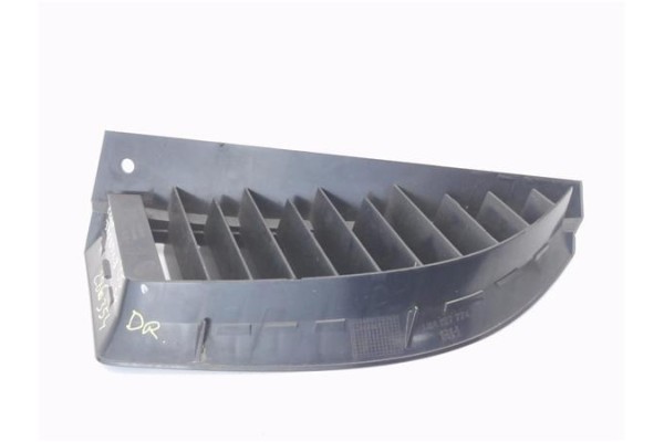 Recambio de rejilla capo para mitsubishi colt cz3 berl. 5 (z30a) 1.1 inform (d) referencia OEM IAM MN127774  