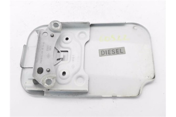 Recambio de tapa exterior combustible para dacia dokker 1.5 essential referencia OEM IAM 78833058R 788C65530R 