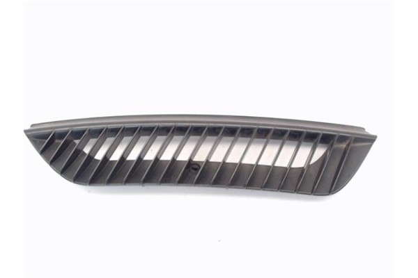 Recambio de rejilla paragolpes delantero izquierda para smart micro compact car 600 referencia OEM IAM   