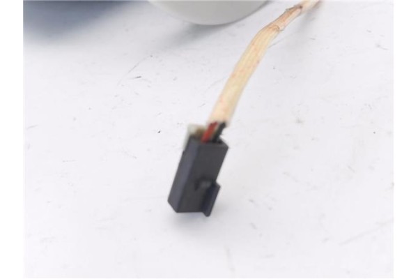 Recambio de parasol derecho para opel astra k berlina 5p 1.6 dynamic referencia OEM IAM 13589920 39046138 