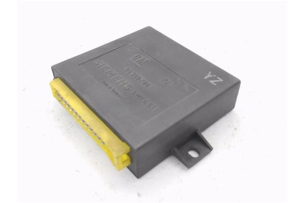 Recambio de centralita para opel astra f berlina 2.0 i referencia OEM IAM 90359788 5WK4551 