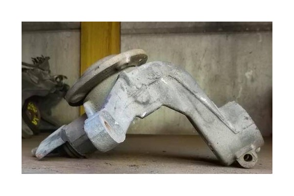 Recambio de mangueta delantero izquierda para citroen xantia berlina 1.9 d referencia OEM IAM   