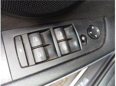 Recambio de mando elevalunas delantero izquierdo para bmw serie 3 berlina (e90) 3.0 330d referencia OEM IAM   