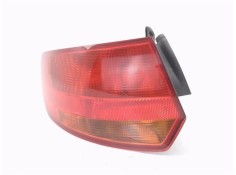 PILOTO TRASERO IZQUIERDO 8P4945095 