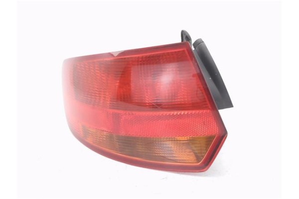 Recambio de piloto trasero izquierdo para audi a3 sportback (8pa) 2.0 tdi ambiente referencia OEM IAM 8P4945095  