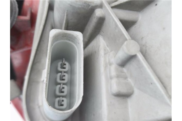 Recambio de piloto trasero izquierdo para audi a3 sportback (8pa) 2.0 tdi ambiente referencia OEM IAM 8P4945095  