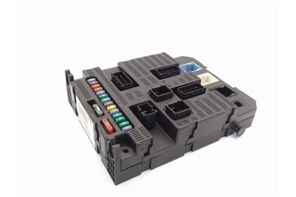 Recambio de caja fusibles/rele para citroen c3 1.1 i referencia OEM IAM   