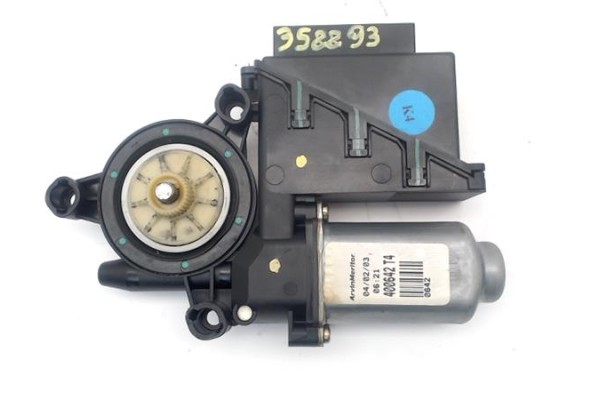 Recambio de motor elevalunas delantero derecho para volkswagen polo iv (9n1) 1.4 tdi referencia OEM IAM   