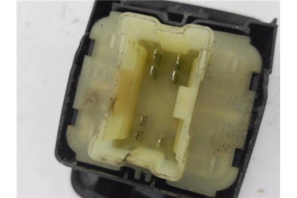 Recambio de mando elevalunas delantero izquierdo para dacia dokker 1.5 essential referencia OEM IAM 254110431R  