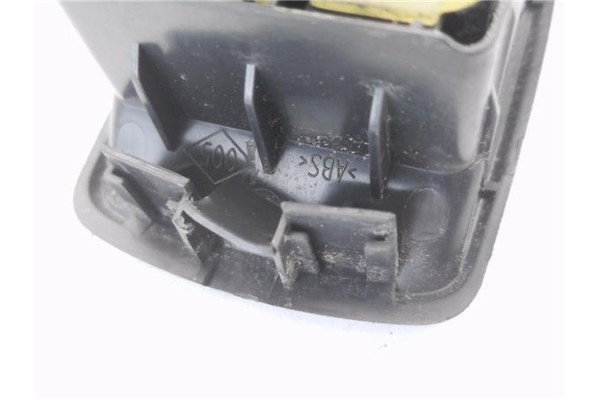 Recambio de mando elevalunas delantero izquierdo para dacia dokker 1.5 essential referencia OEM IAM 254110431R  